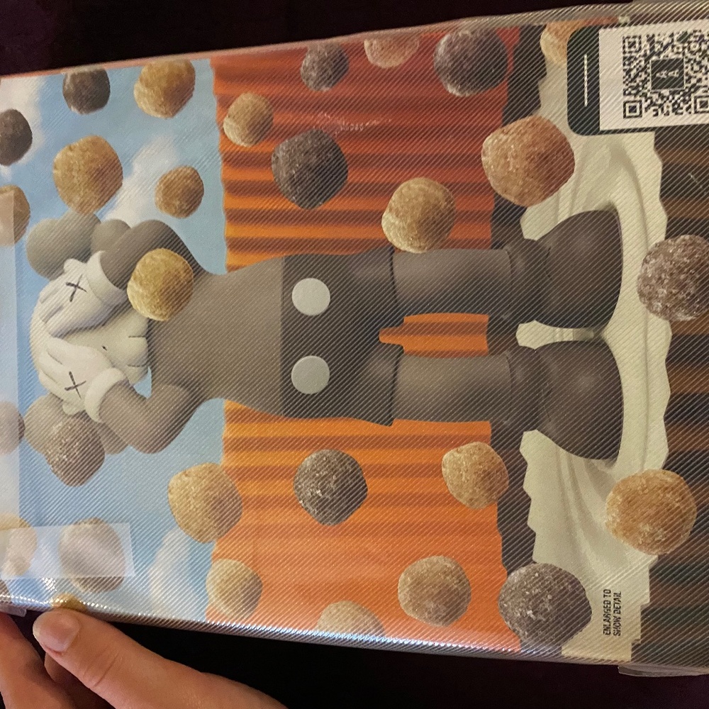 Kaws x Reeses puff
